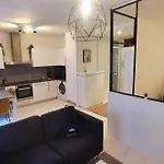 P&r1, One Bedroom, Center Geneva
