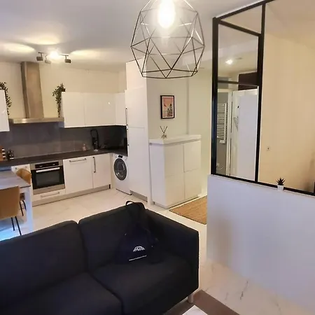P&r1, One Bedroom, Center Genève