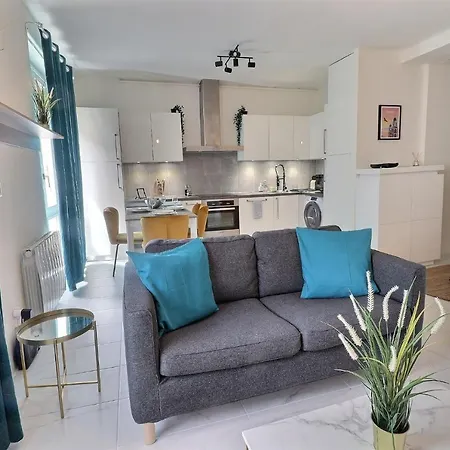 P&r1, One Bedroom, Center Genève
