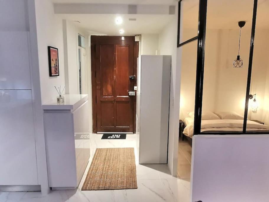 P&r1, One Bedroom, Center Apartment Genf